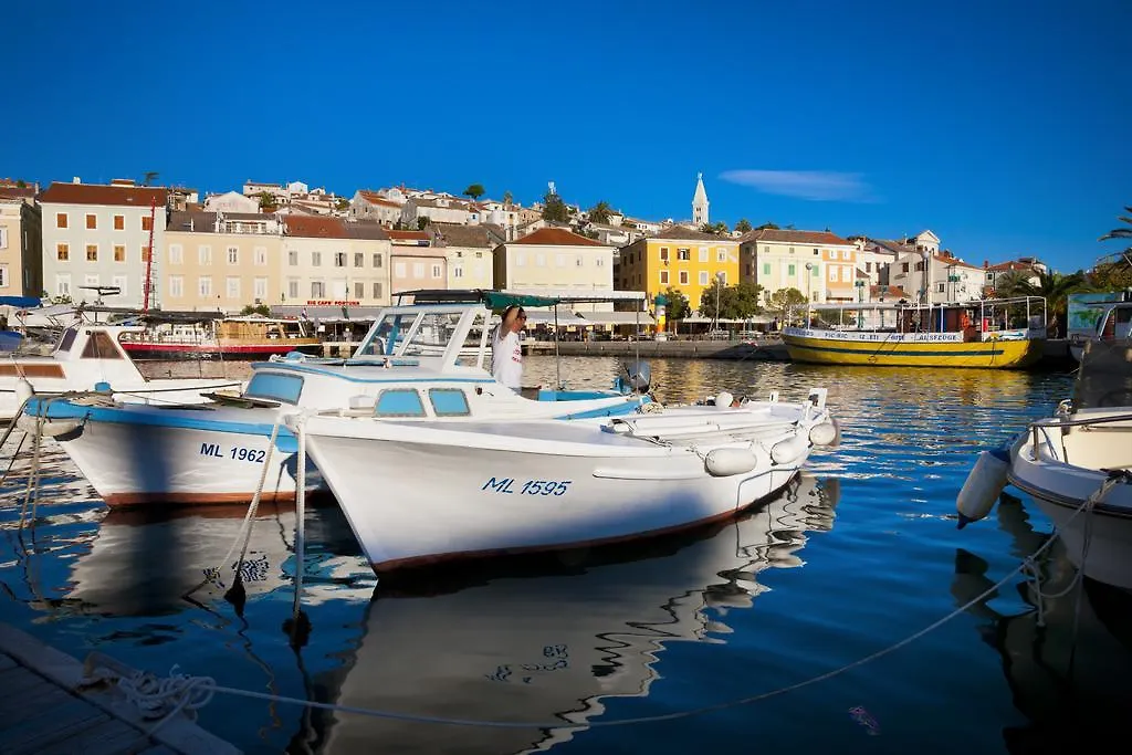 Glamping Tents | Losinj | Camp Cikat Mali Losinj Holiday park